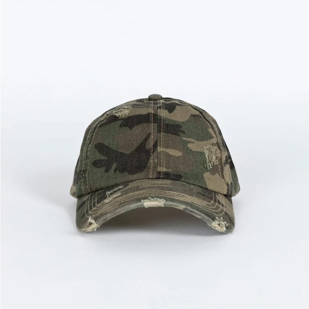 Princess Polly Camo Hat NEW never worn great condition adjusts in back